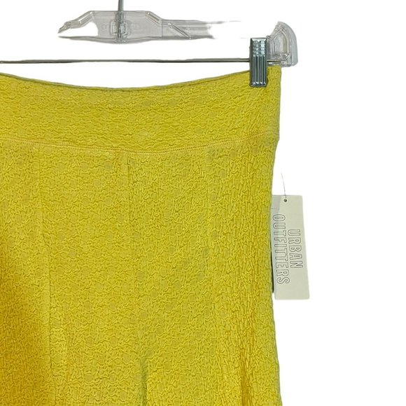 NEW URBAN OUTFITTERS BIKE SHORT LARGE TATUM TEXTURED SHORTS YELLOW HIGH RISE OUT - Picture 5 of 10